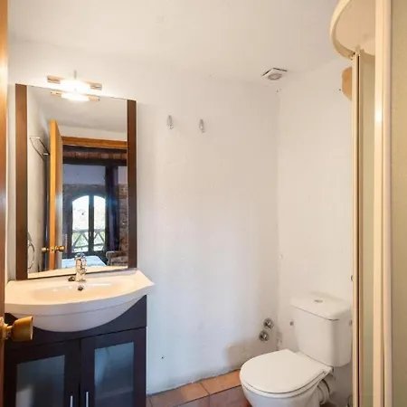 En Kır Evi Caldes De Montbui